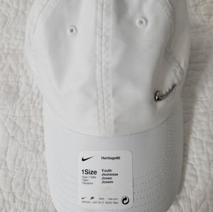 Nike H86 Cap with Metallic Swoosh Logo Kids Unisex